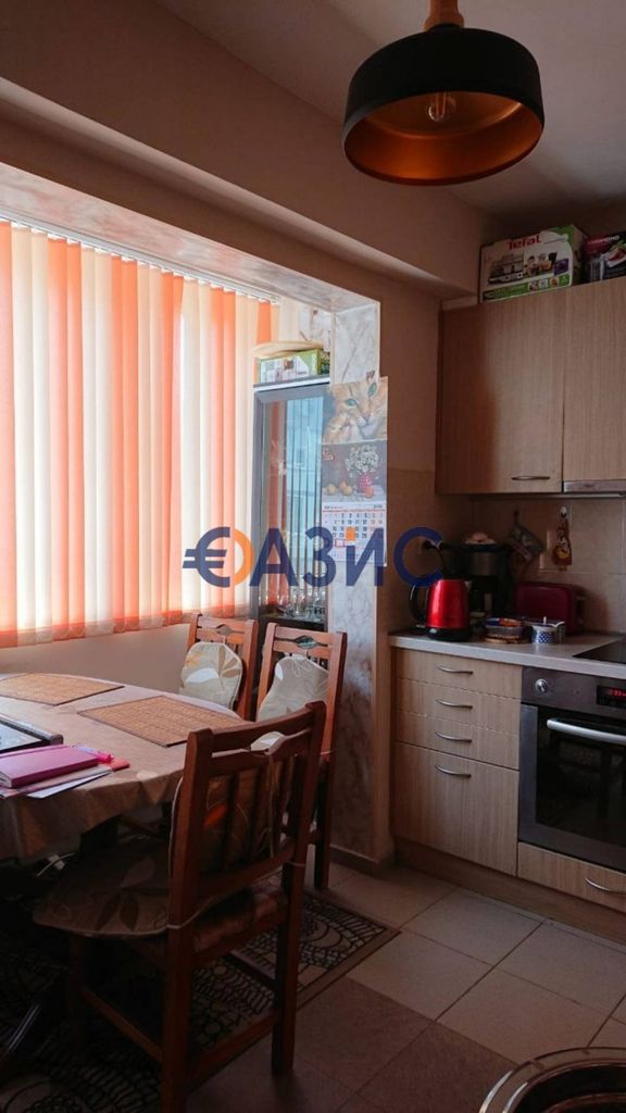 Продава се Двустаен апартамент в Несебър - 70 кв.м за 1715 €/кв.м - Снимка #2