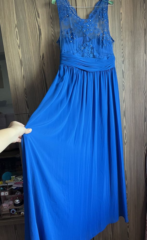 Vand rochie de seara lunga eleganta albastra
