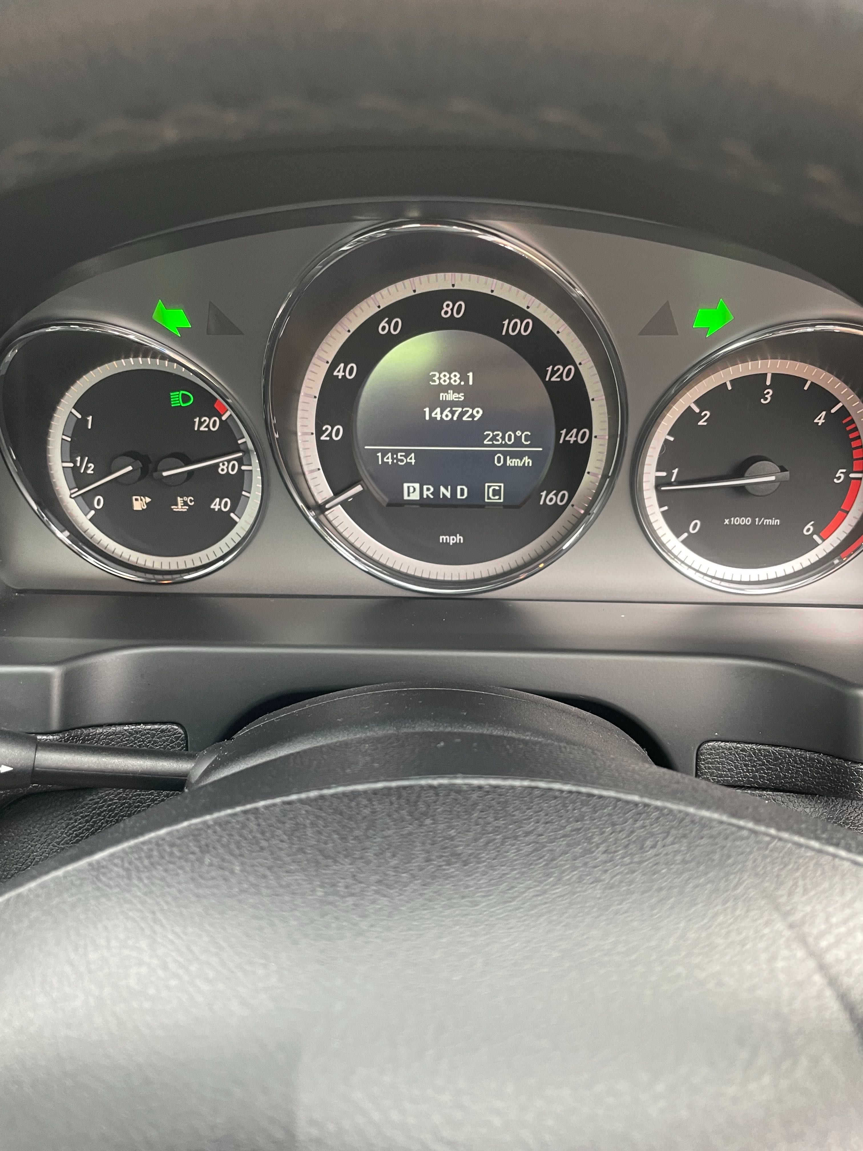 Mercedes W204 C250 204кс 651 двигател На Части