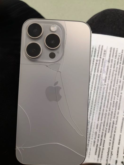 Iphone 15 pro 128g  83%