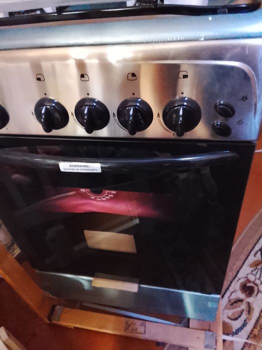 Газовая плита новая в упаковке