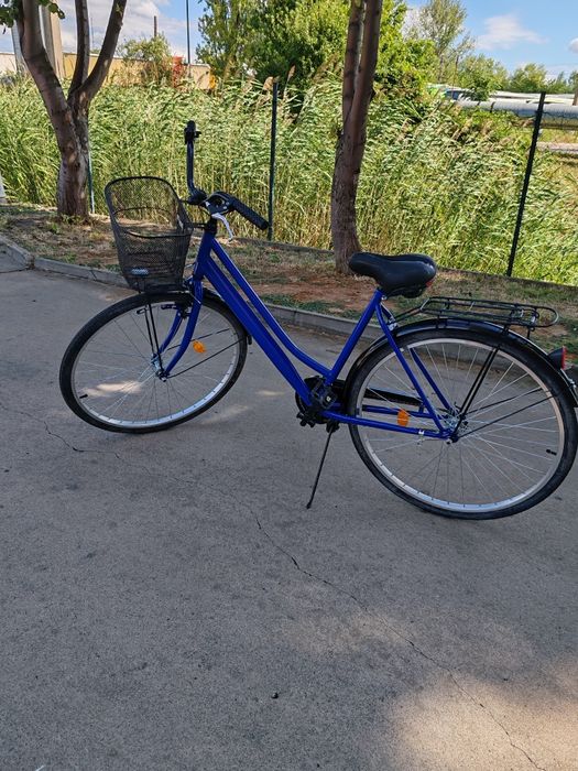 Bicicleta noua..