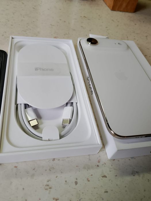 Iphone 17 Air Light Gold 256GB