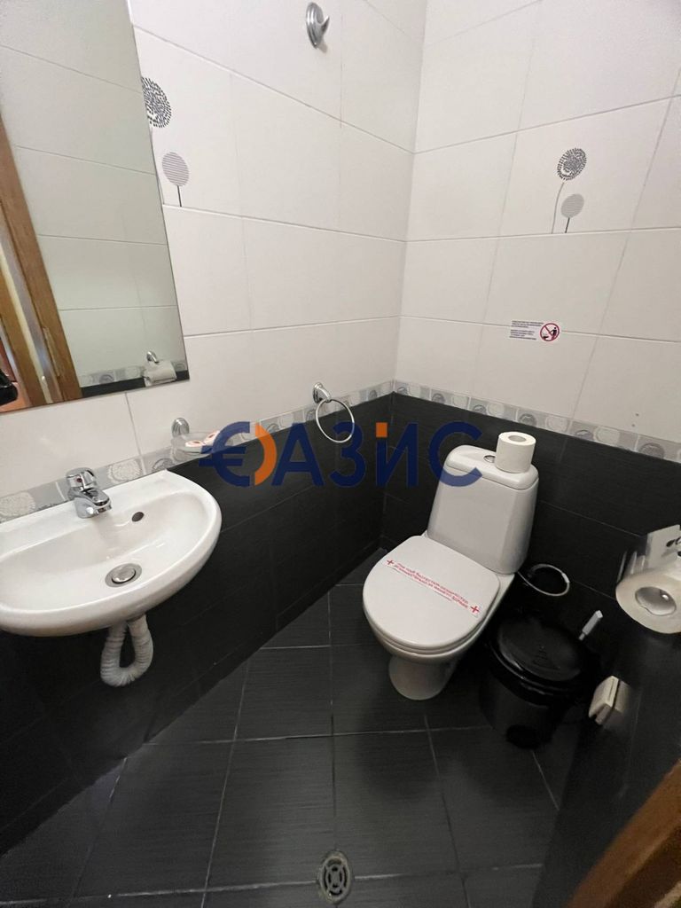 Продава се Тристаен апартамент в Свети Влас - 110 кв.м за 1273 €/кв.м - Снимка #2