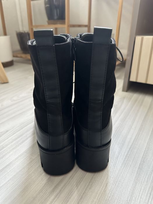 Дамски боти кожа и велур