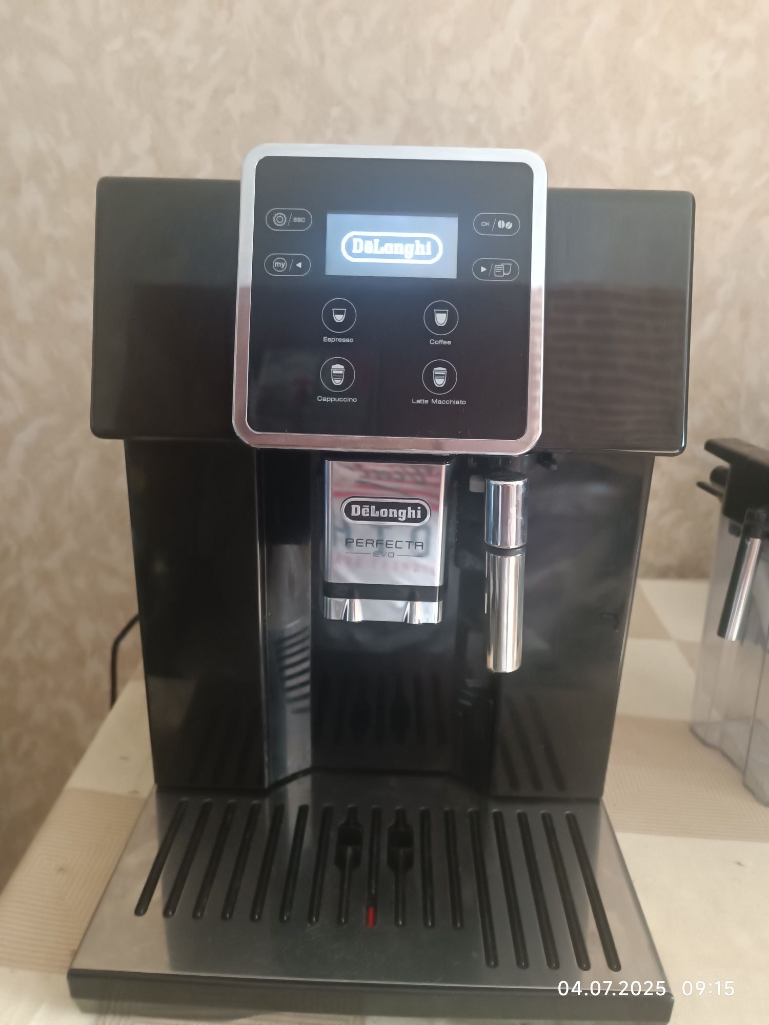 De'Longhi ESAM 420.40.B Perfecta Evo