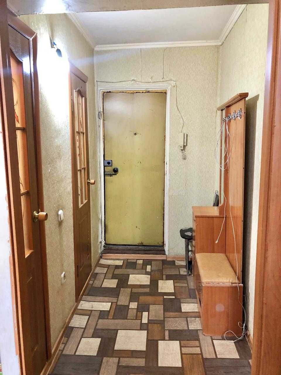 Продам 1 комнатную улучшенную квартиру в Майкудуке, 15 мкрн.