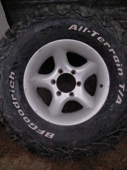 Set 4 roti off road Toyota Hylux  4Runner, distantiere 5 cm ecartament