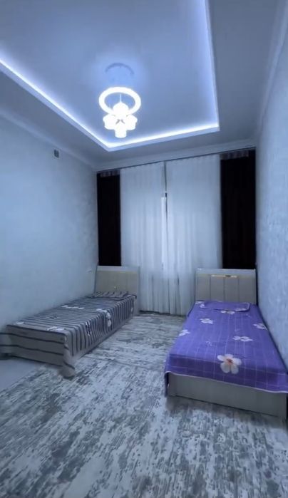 Uchastka sotiladi yengi toshmi tarafda