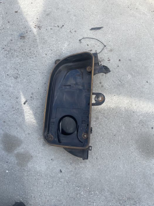 Carcasa filtru aer Bmw f10 f11 2.0d n47d20c 184cp 163cp