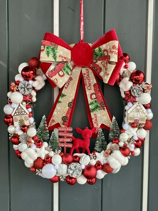 Coronita și ornamente de Craciun