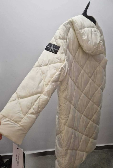 Calvin Klein палто