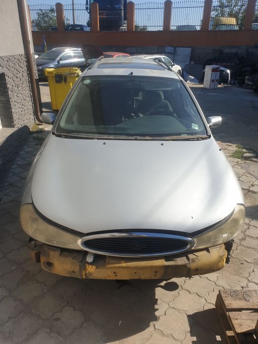 Dezmembrez Ford Mondeo