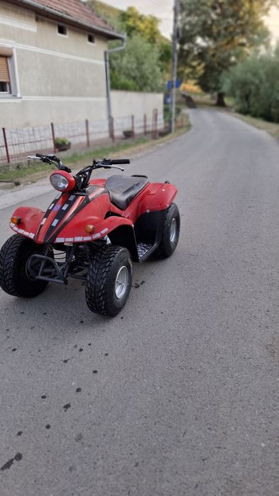 Vând atv kymco 150cc