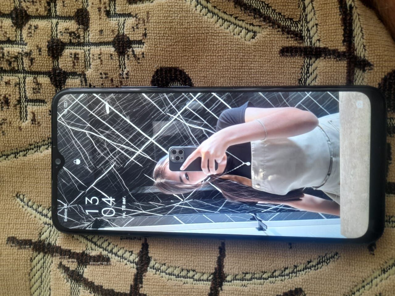 OPPO A15s в хорошем состоянии