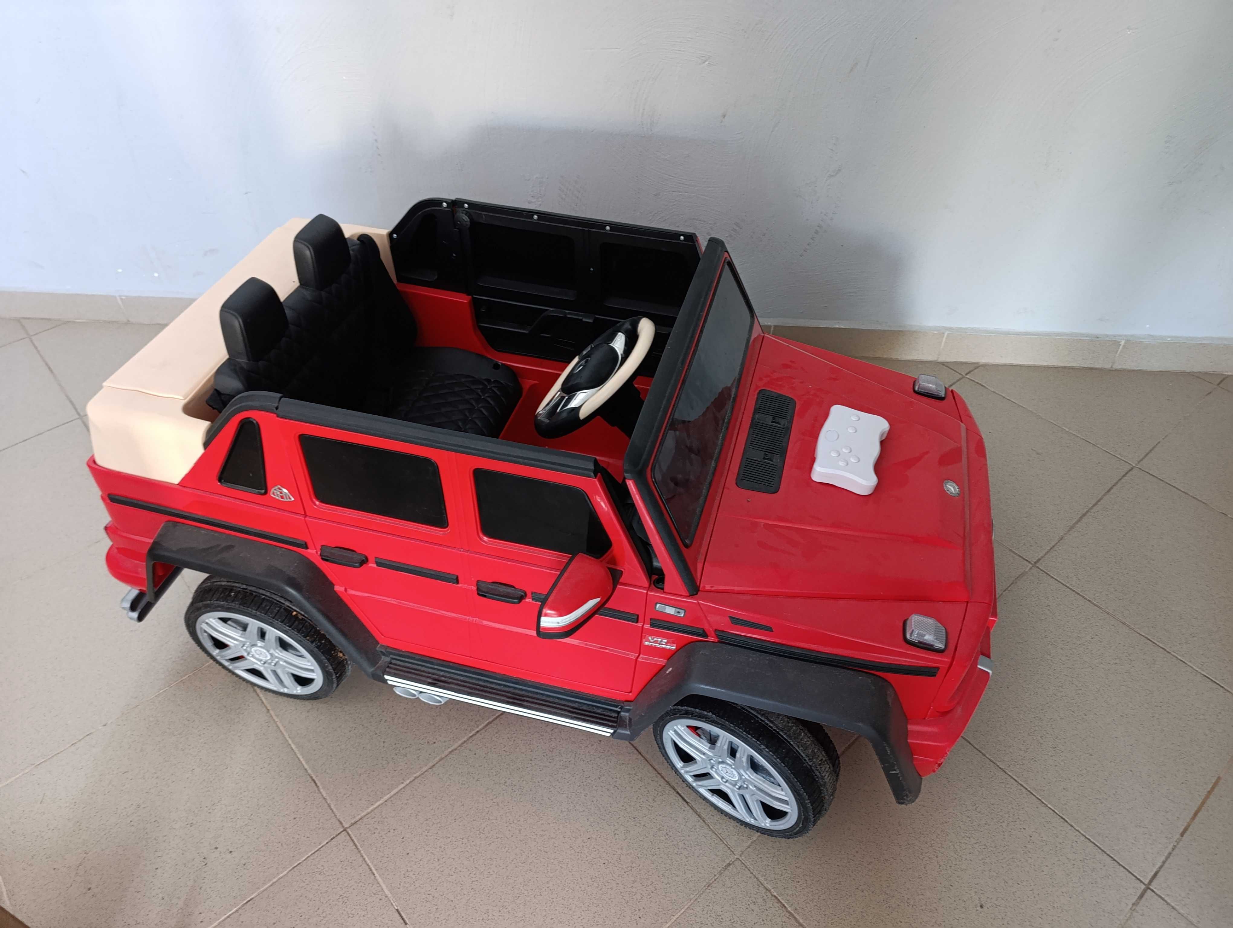Акумулаторен джип 12V MERCEDES MAYBACH G650
