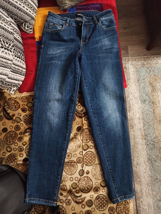 Джинсы продам хорошие