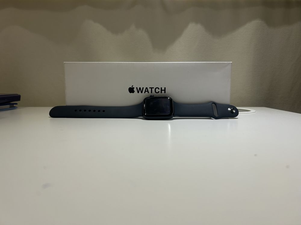 Apple Watch SE GPS Gen.2, 44мм