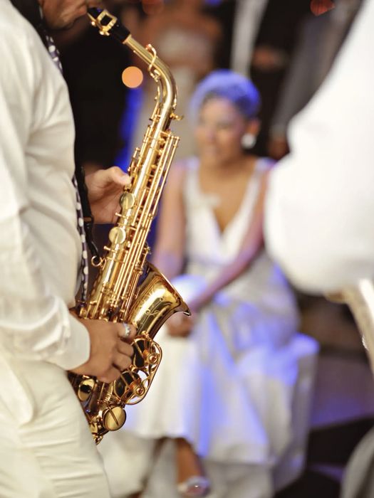 Moment Saxofon modern - Cover sau Deschidere eveniment