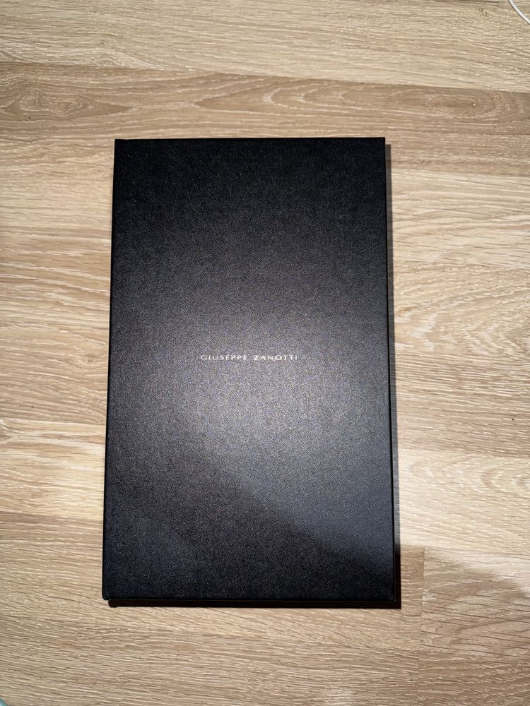 Обувки Giuseppe Zanotti