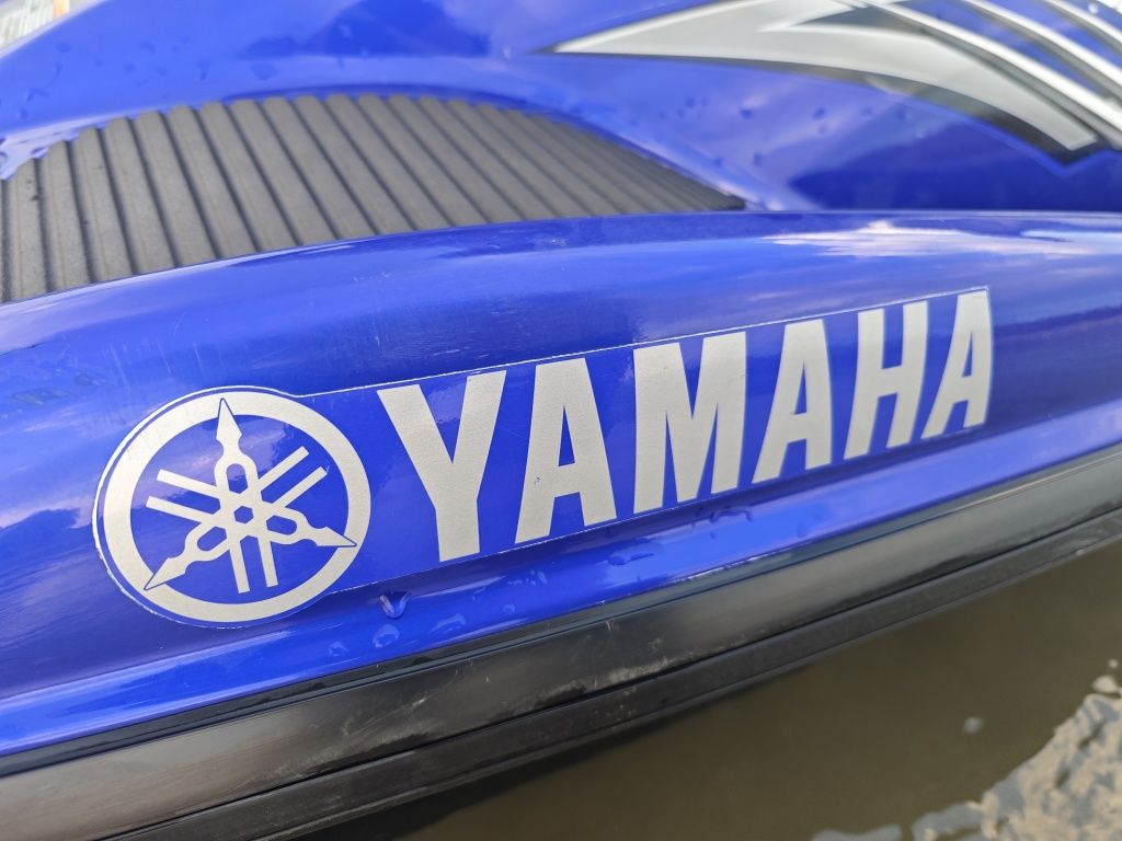 Yamaha GP 1300R Водный гидроцикл 2008