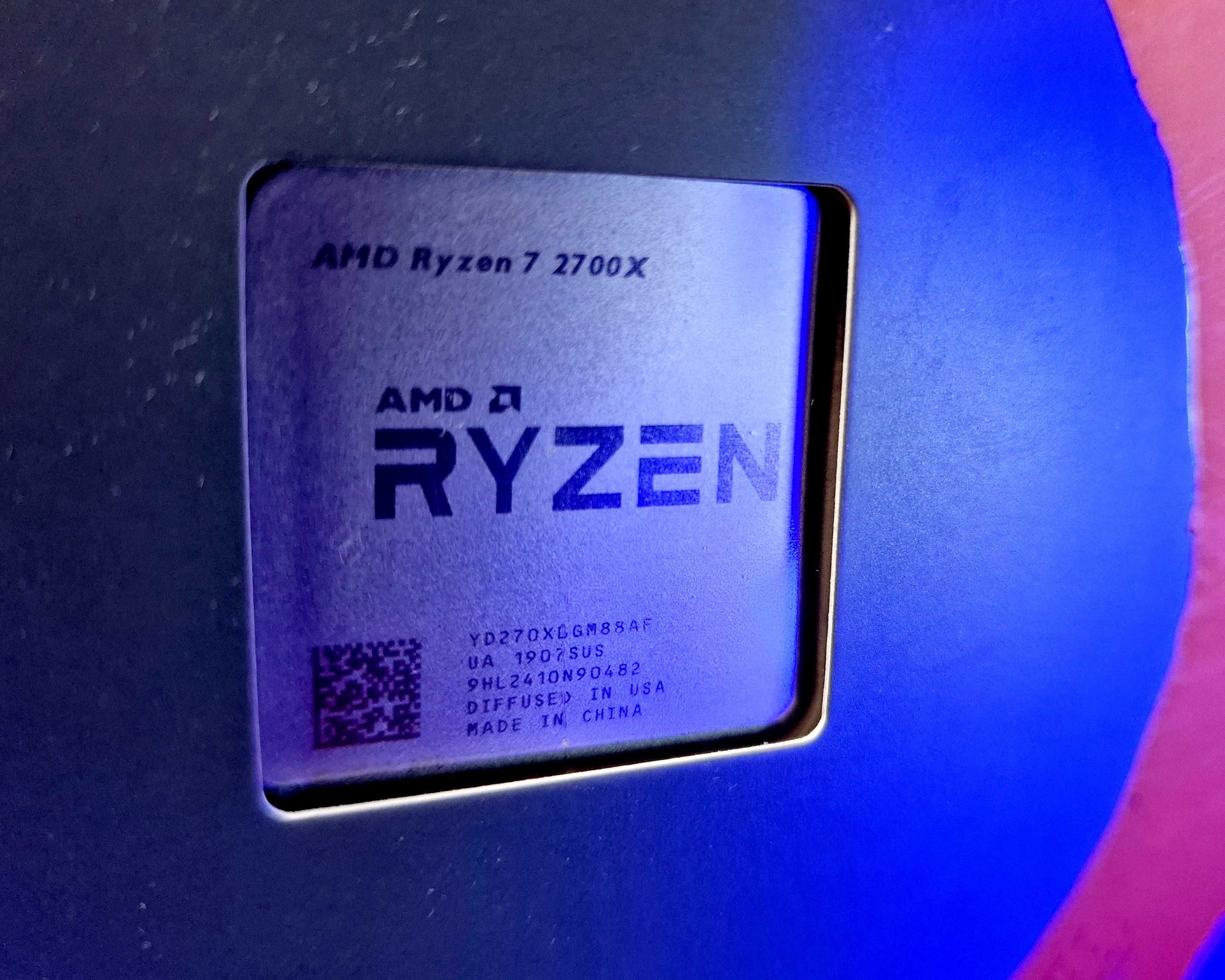 Продавам процесор CPU AMD RYZEN 7 2700X