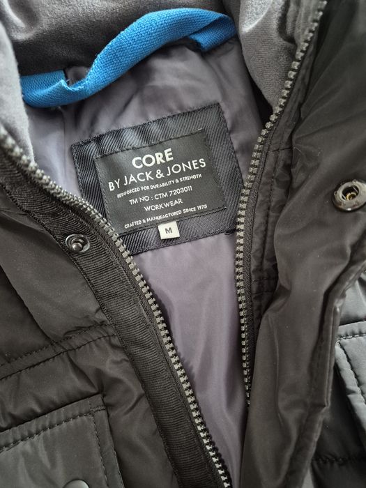 Ново Зимно мъжко яке JACK & JONES