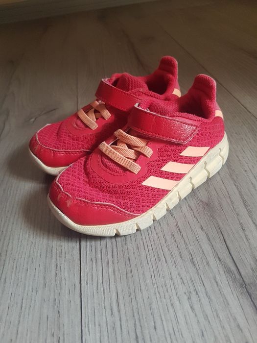 Маратонки Адидас 24н