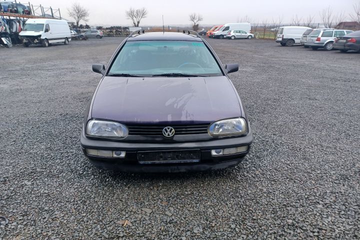 Dezmembrez Volkswagen VW Golf 3 [1991 - 1998] wagon 1.9 TDI MT (90 hp