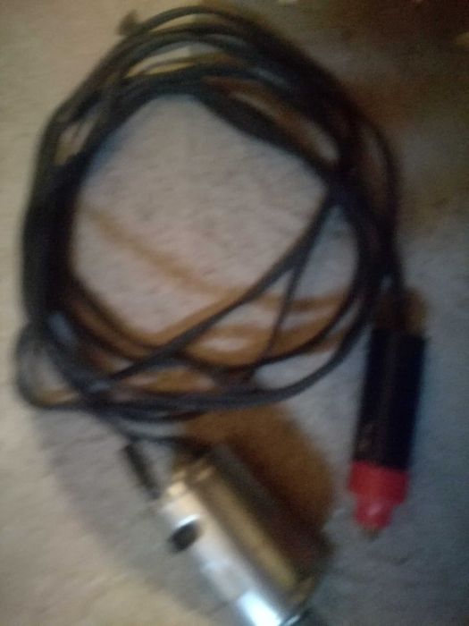 Продавам Ел.Моторче за вентилатор за автомобил на 12v