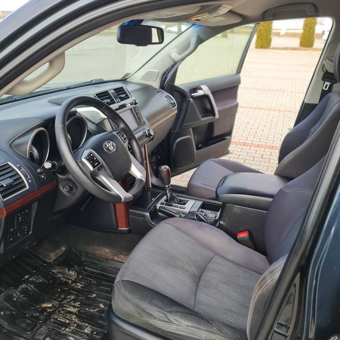 Toyota Land Cruiser J150