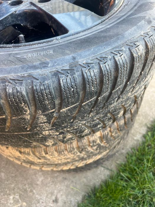 Vând roti Nissan Juke pe 16