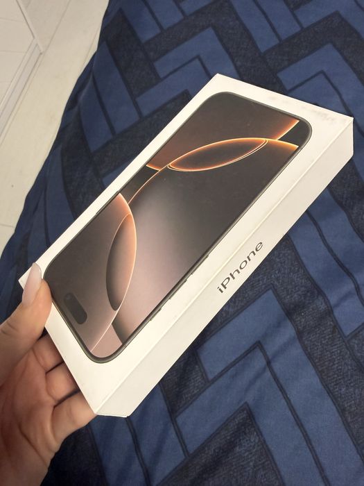 Iphone 16 pro in stare foarte buna