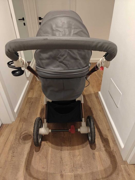 Set carucior Hot Mom 2 in 1 + Scoica Joie