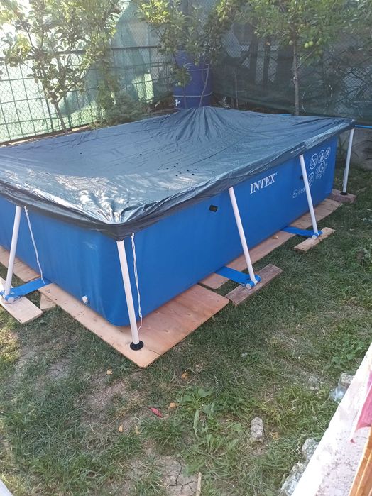 продавам басейн размер 3 х 2  х 80