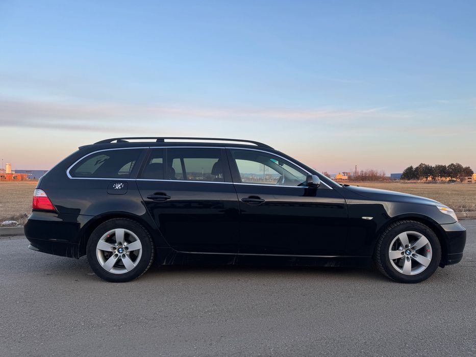 Vând bmw 525 touring