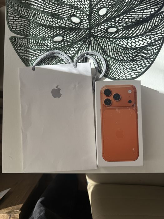 iPhone 17 Pro Orange 256GB