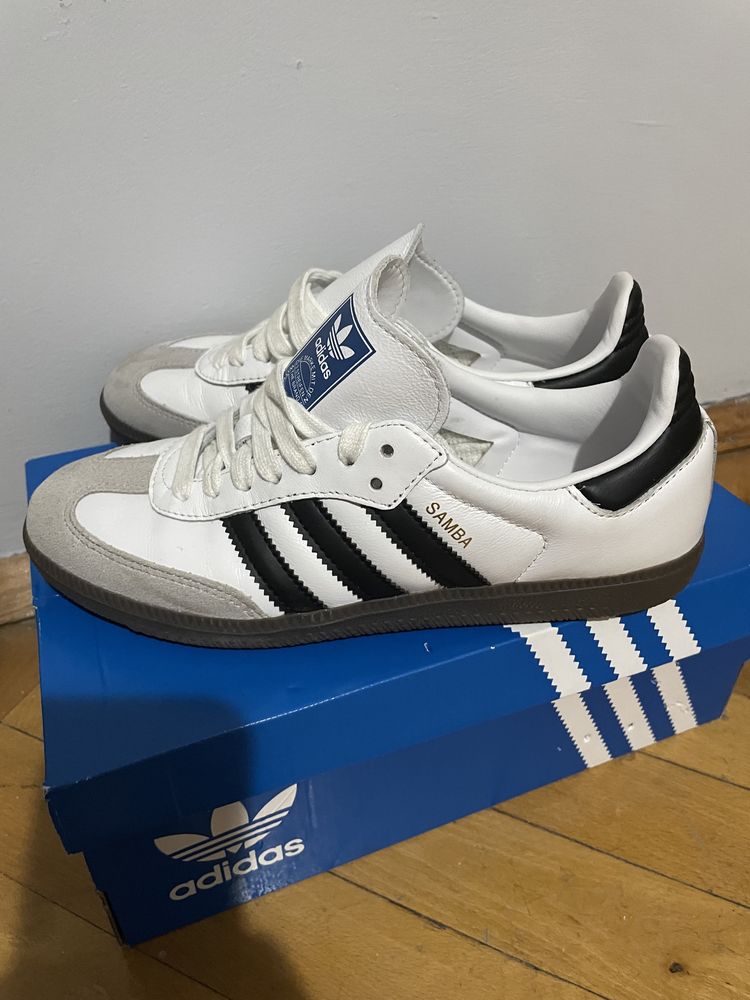 Samba adidas маратонки