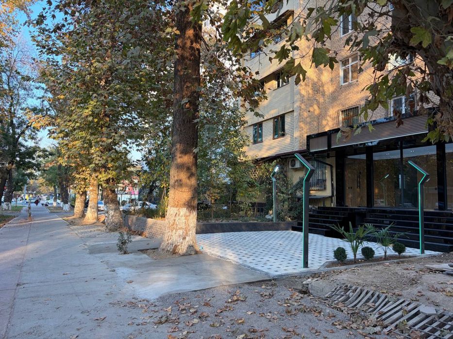 Продаётся и Сдаётся Коммерческая Недвижимости