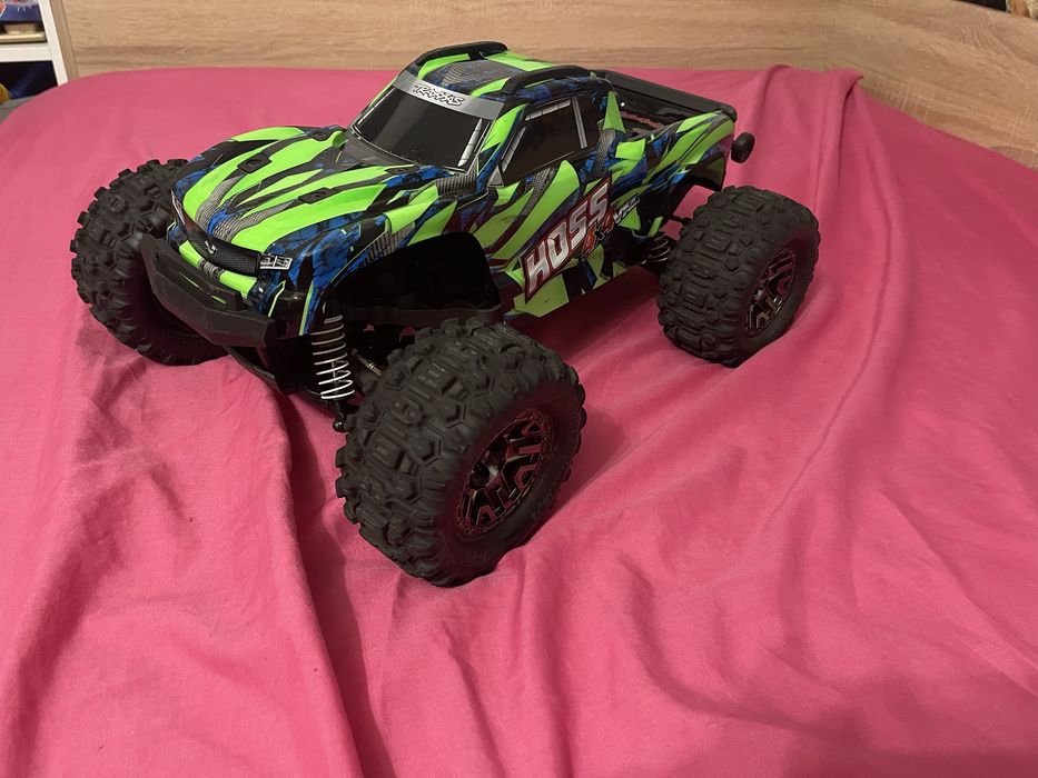 Traxxas Hoss 4x4 VXL