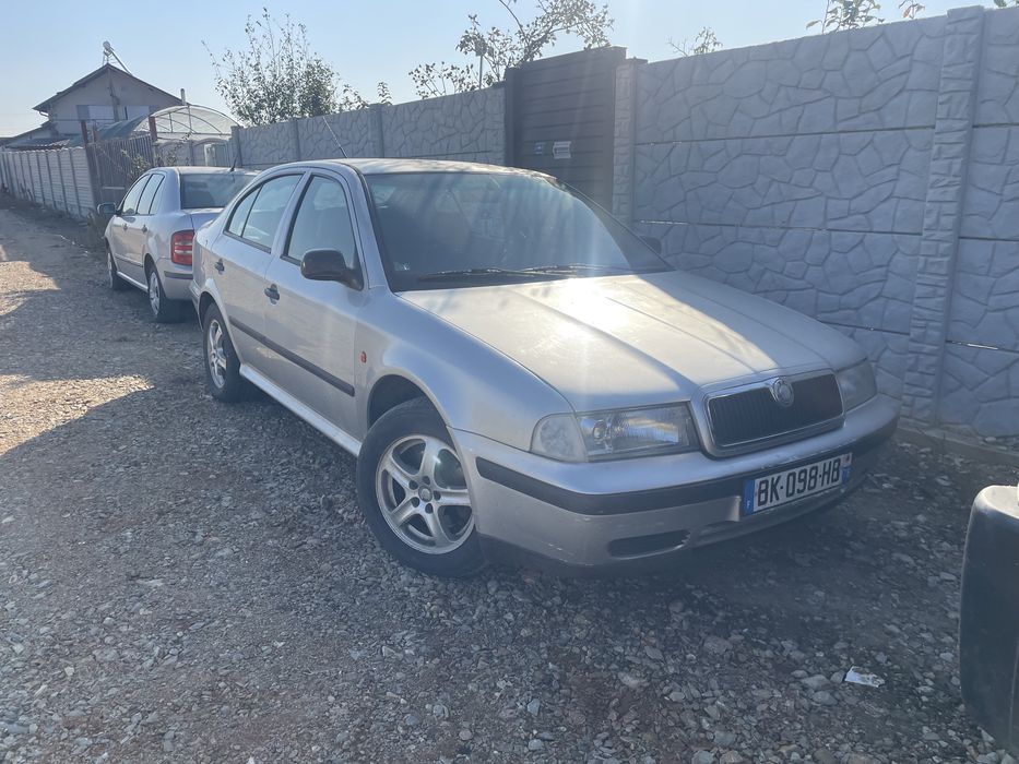 Dezmembrez skoda octavia 1.9 alh