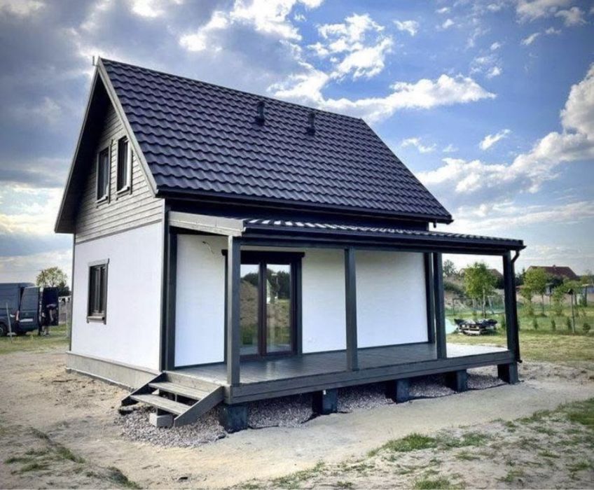 Case modulare pe structura metalica