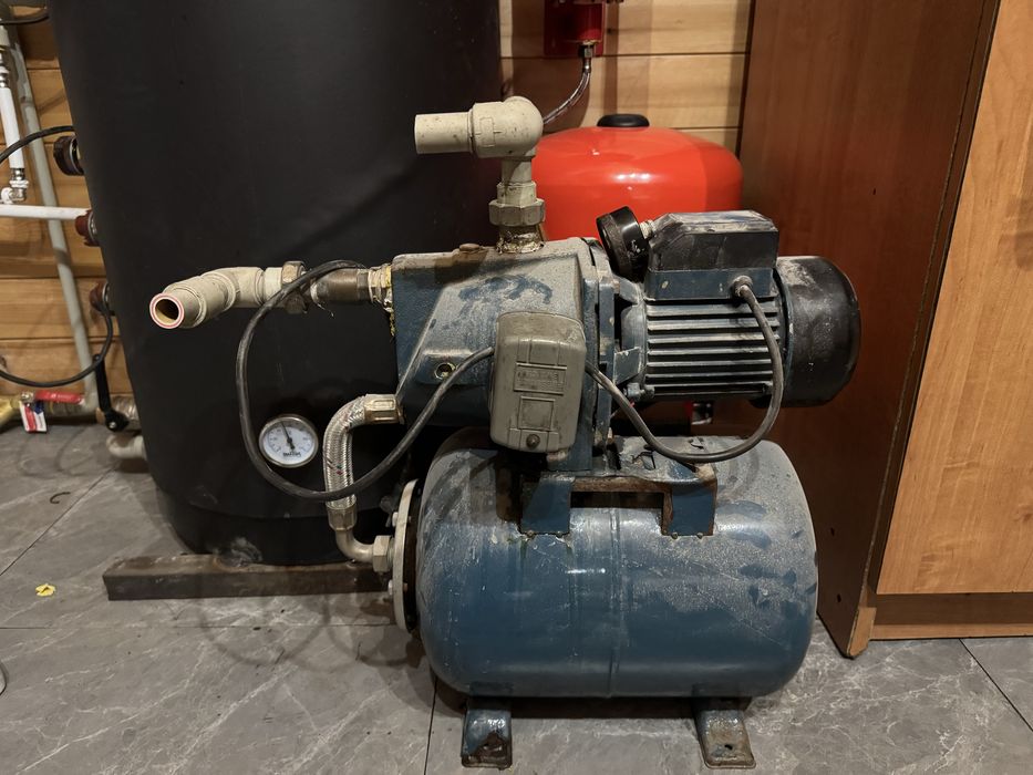 Насос вакумный бу рабочем состоянии