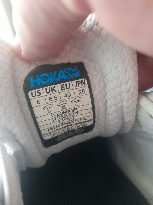 HOKA BONDI Sr маратонки 39 номер.
