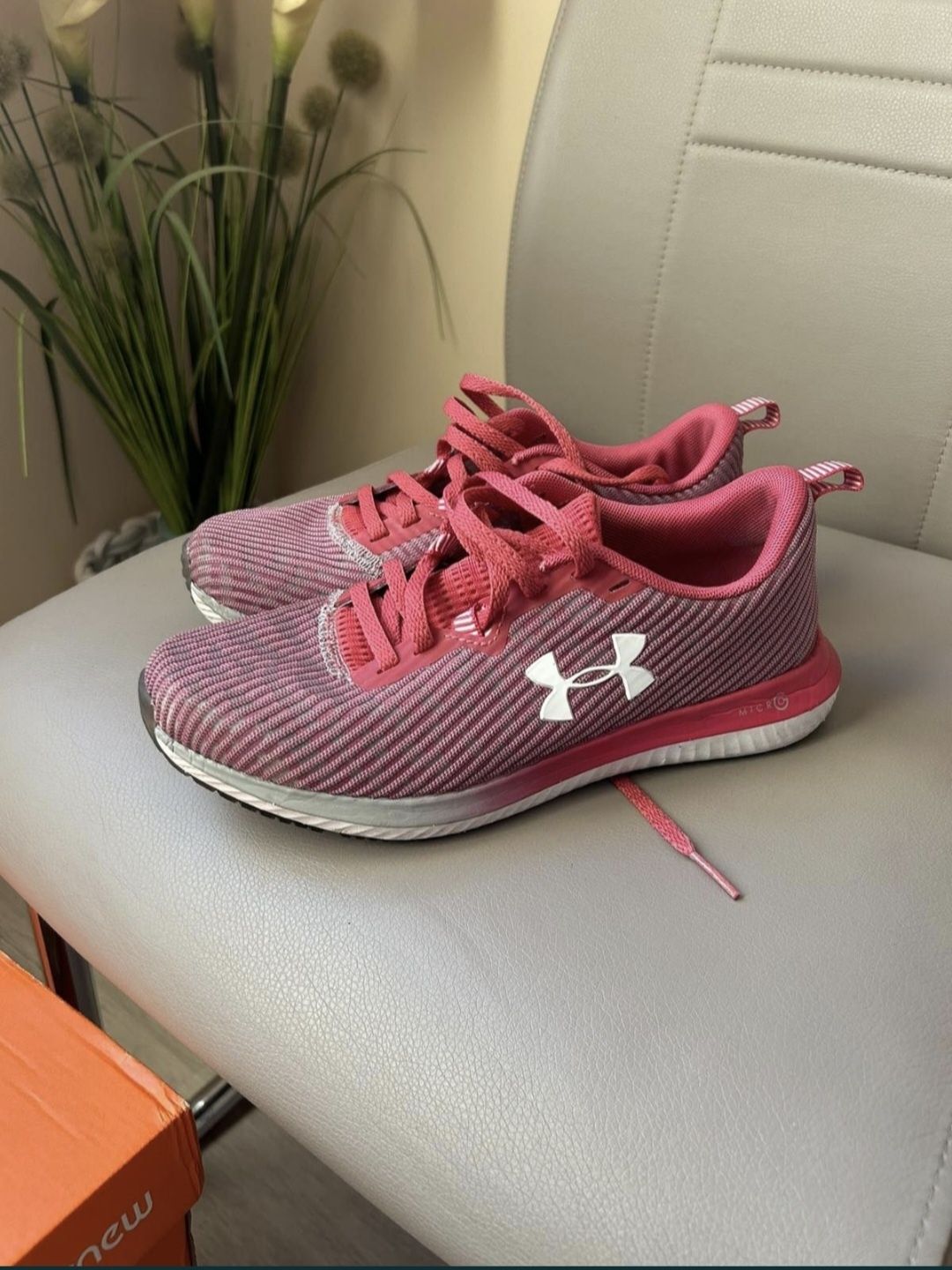 Дамски маратонки Nike under armour asics