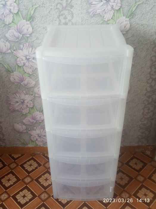 Продам комод пластиковый