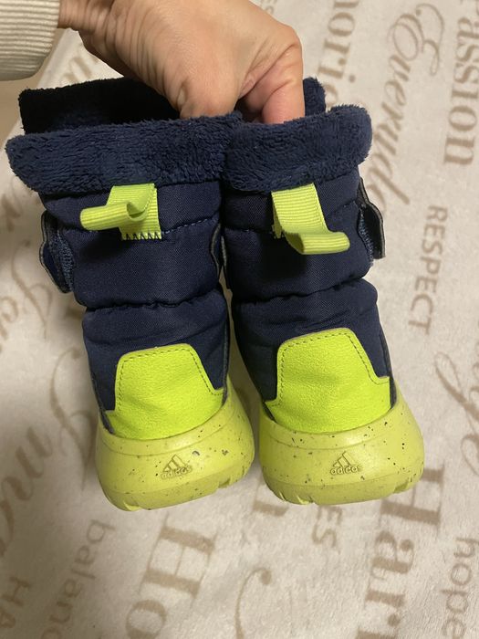 Ботуши за момче Adidas 29н.