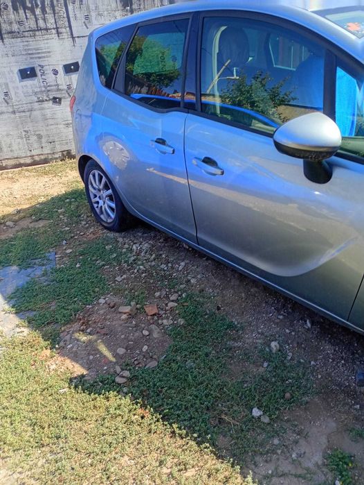 OPEL MERIVA 2011, 129 900 KM