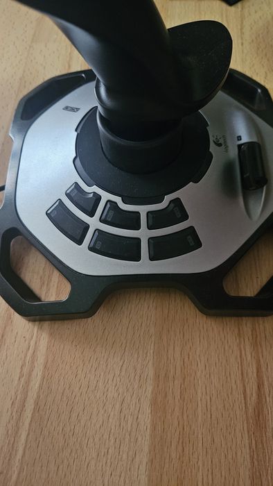 Vand Joystick Logitech Extreme 3D