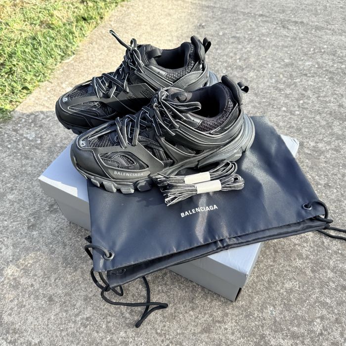 Balenciaga Track Black